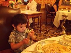 -Restaurant Paul Bocuse