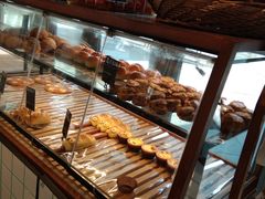 -Dough&Joe团憩(瑞虹天地月亮湾店)