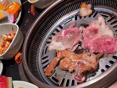 -梨花自助烤肉(西三旗万象汇黑金店)