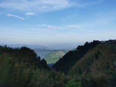 -南尖岩
