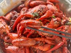 -丹水桥地锅鱼·翘嘴鲌·地方特色全鱼宴(丹江口大坝店)