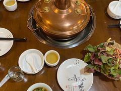 -岳记兴隆·青城腊排铜火锅(融创店)