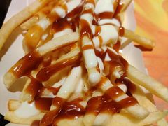 -麦当劳(莘松路芭比伦DT店)
