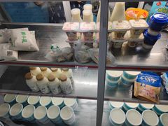 零售区-正飞鲜奶(南湖一期店)