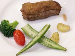 -斗牛士牛排餐厅(嘉里汇店)