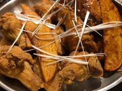 原味炸鸡和酱油鸡双拼-MI WU FACTORY米屋美食工厂餐厅(绿地店)