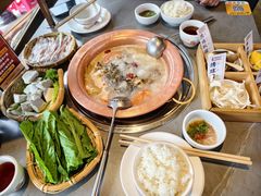 -阿婆情腊排骨火锅·野生菌季(古城旗舰店)