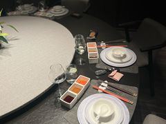 -左庭右院鲜牛肉火锅黑金店(陆家嘴中心店)