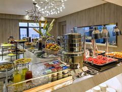 餐饮-西安大雁塔科技大学地铁站亚朵酒店