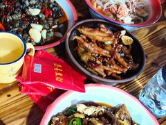 -老三样·美食研究中心(世贸路店)