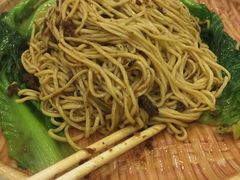 蟹油捞面-三辣馆