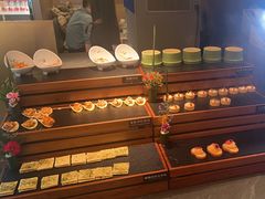 -牛YO寿喜烧·铁板烧和牛火锅自助(市府恒隆店)