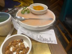 -左庭右院鲜牛肉火锅(金山万达店)
