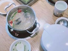 -阿源鱼捞斑鱼火锅·海鲜粥(山景尚宅店)