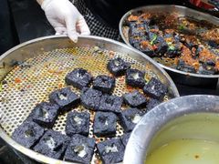 -黑色经典臭豆腐·湖南特产(步行街店)