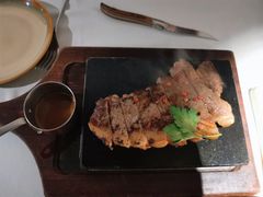 黑安格斯西冷牛排-Erman岩烧牛排(虹桥南丰城店)