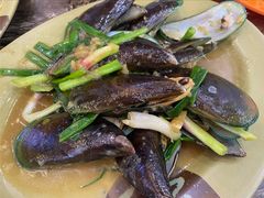 姜葱炒青口-贞姨美食·老字号海鲜大排档