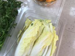 小白菜-荣吉招牌自助骨头锅(顾乡店)