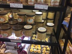 面包甜点陈列柜-长发西饼(临顿路店)