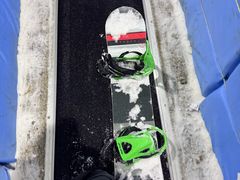 -乔波室内滑雪场