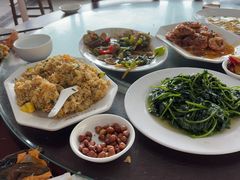 -岛中岛·海鲜大排档·万宁老字号(东澳店)