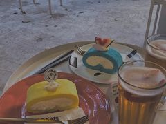-ADO KAFE(大学城店)