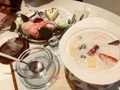 -MEET缘燕窝甜品&Tang's cake(华润万象城店)