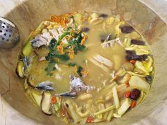 -云南野生菌石锅鱼石锅鸡(大金塔店)