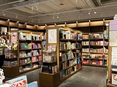 -茑屋书店(天目里店)