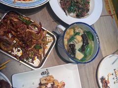 -喝丢一只鞋海鲜烧烤·海肠捞饭(市场店)