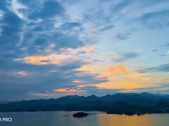 -千岛湖忆湖度假酒店(中心湖景区店)