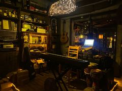 -城墙外BAR