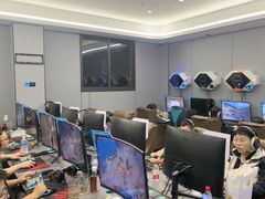 -网鱼网咖(徐汇双峰路店)