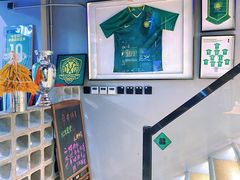 -京狮炙燥·精酿烧烤(首经贸店)