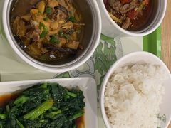 -老乡鸡(亳州路天庆大厦店)