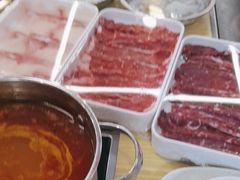 -杨老板·海鲜集市火锅·鲜切牛肉(中防万宝店)