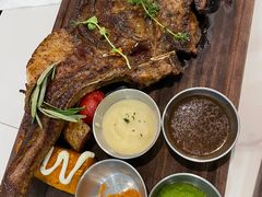 -拾挚扒房(招商花园城店)