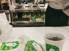 -德克士(虹桥火车站店)