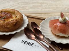-VERIE BAKEHOUSE