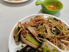 -诺丁牛排披萨自助餐厅(汕头苏宁店)