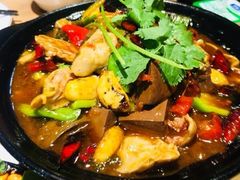 -蜀遇素兰中国菜
