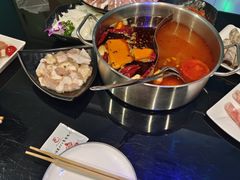 -唯爱KTV聚会餐厅(仙林东城汇店)