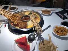 -佰人王串串香火锅(洋珠巷店)