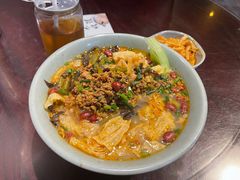 -粉家柳州螺蛳粉(杨宅路店)