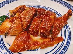 古桐麻香鸡-香港百合居(LCM置汇旭辉广场店)