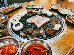 -黑豚黨韩国烤肉料理(悦然时光店)
