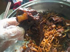 -内蒙焖面大盆骨餐馆(山大路店)