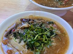 -胡仕光陵水酸粉