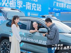 -南充通源宝马4S店(高坪店)