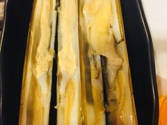 -鲜入围煮花胶鸡海鲜火锅